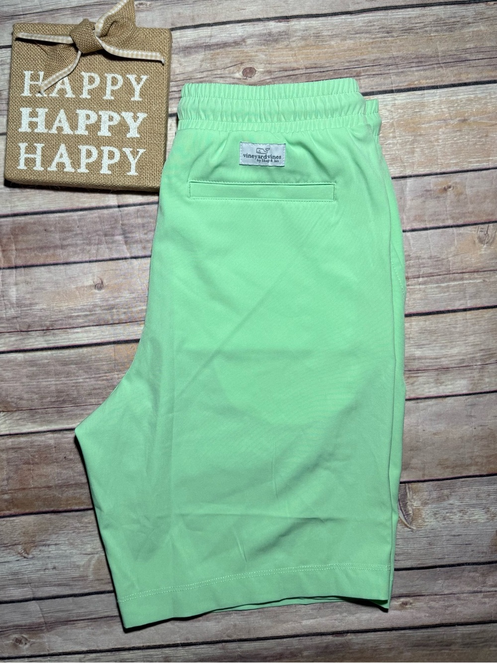 Vineyard Vines Performance  Mens Green Short size Large